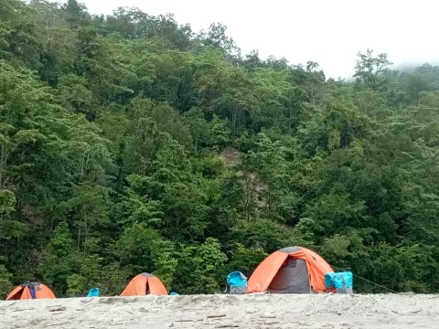 Tamur River Rafting Starting at Dobhan in Eastern Nepal