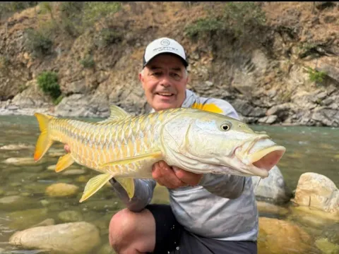Experienced Fishing Guides on the Seti Karnali River