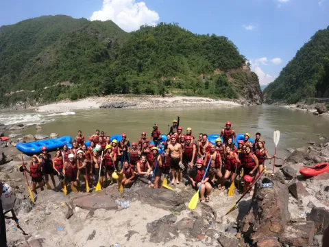 Private vs. Group Rafting in Nepal: Which Option Is Best?